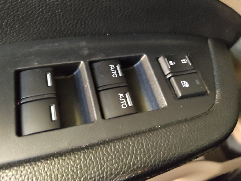 2018 Honda Pilot in Charlotte, NC 28213 - 18098408 27