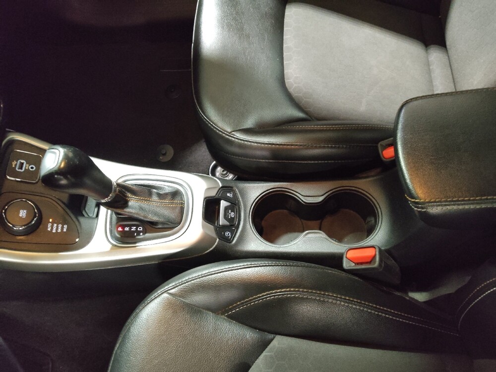 2018 Jeep Compass in Plano, TX 75074 - 18098409 26