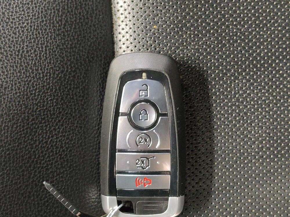 2022 Ford Explorer in Plano, TX 75074 - 18098410 32