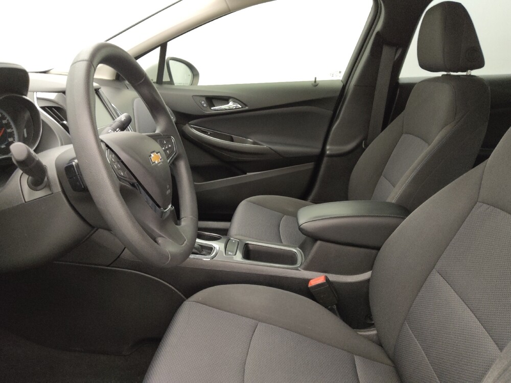 2018 Chevrolet Cruze in Tallahassee, FL 32304 - 18098414 17