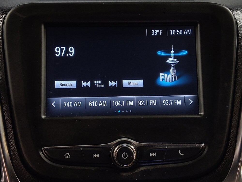 2018 Chevrolet Equinox in Baton Rouge, LA 70816 - 18098415 25