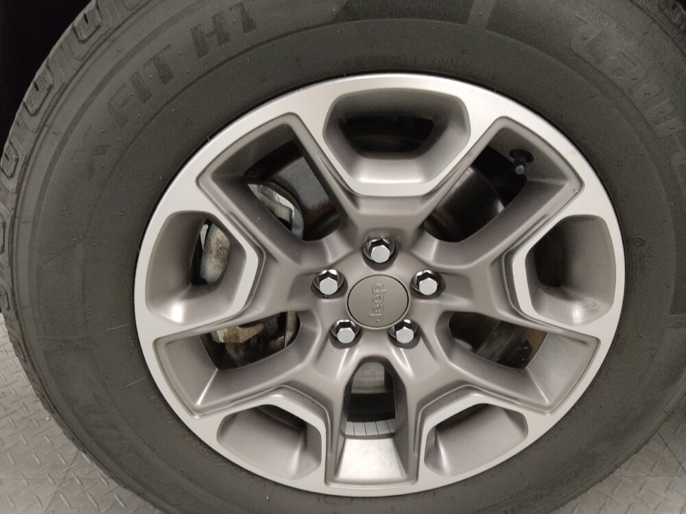 2021 Jeep Cherokee in Lubbock, TX 79424 - 18098417 31