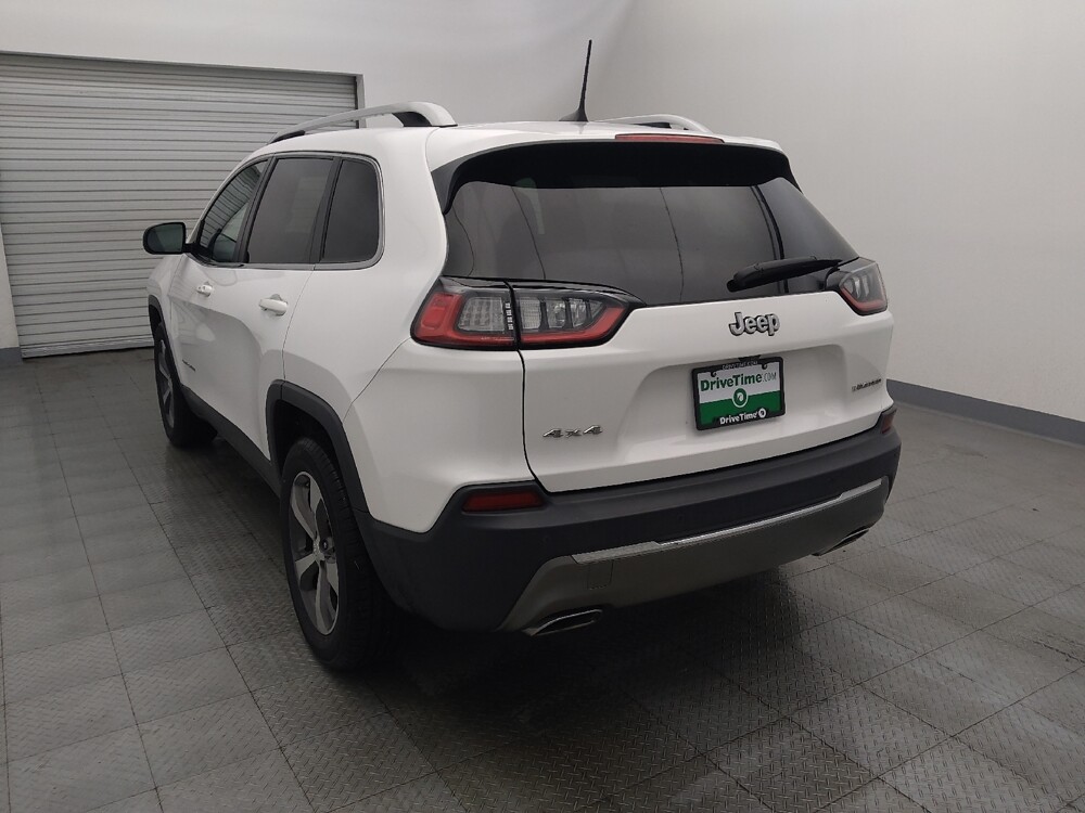 2019 Jeep Cherokee in Baton Rouge, LA 70816 - 18098418 6