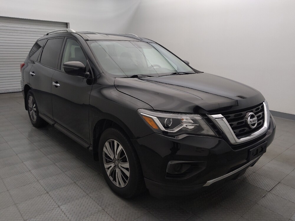 2019 Nissan Pathfinder in Baton Rouge, LA 70816 - 18098419 13