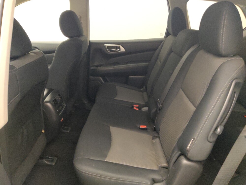 2019 Nissan Pathfinder in Baton Rouge, LA 70816 - 18098419 18