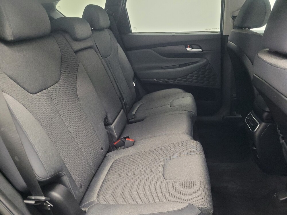 2022 Hyundai Santa Fe in Indianapolis, IN 46222 - 18098422 19
