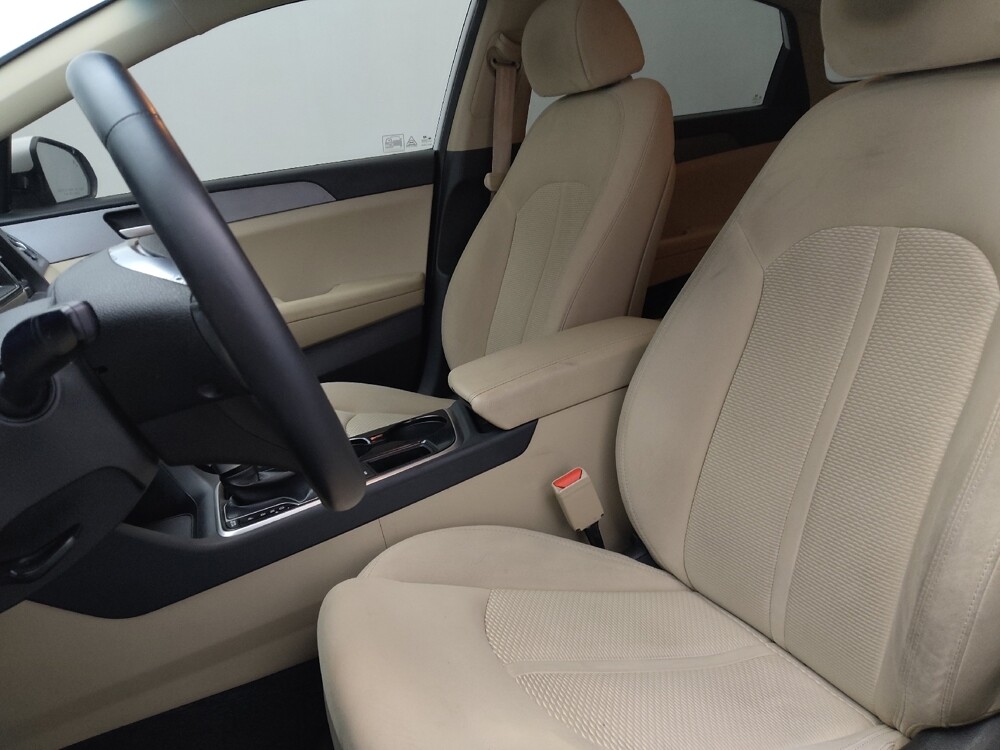 2018 Hyundai Sonata in Savannah, GA 31419 - 18098424 17