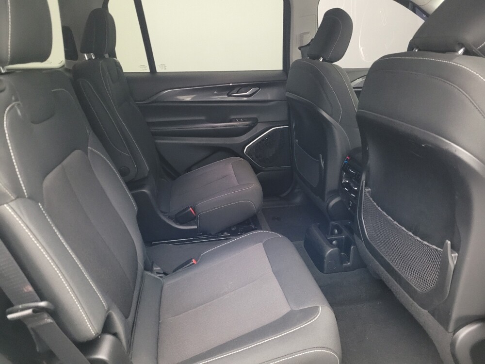 2022 Jeep Grand Cherokee L in Pensacola, FL 32505 - 18098427 19