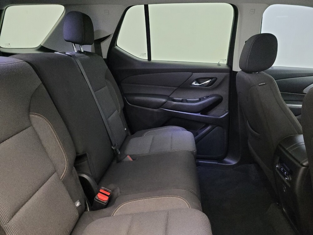 2021 Chevrolet Traverse in Mesa, AZ 85210 - 18098428 19