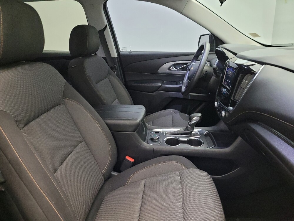 2021 Chevrolet Traverse in Mesa, AZ 85210 - 18098428 21