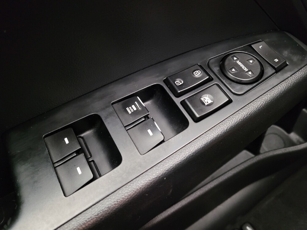 2019 Hyundai Elantra in Riverside, CA 92504 - 18098429 27