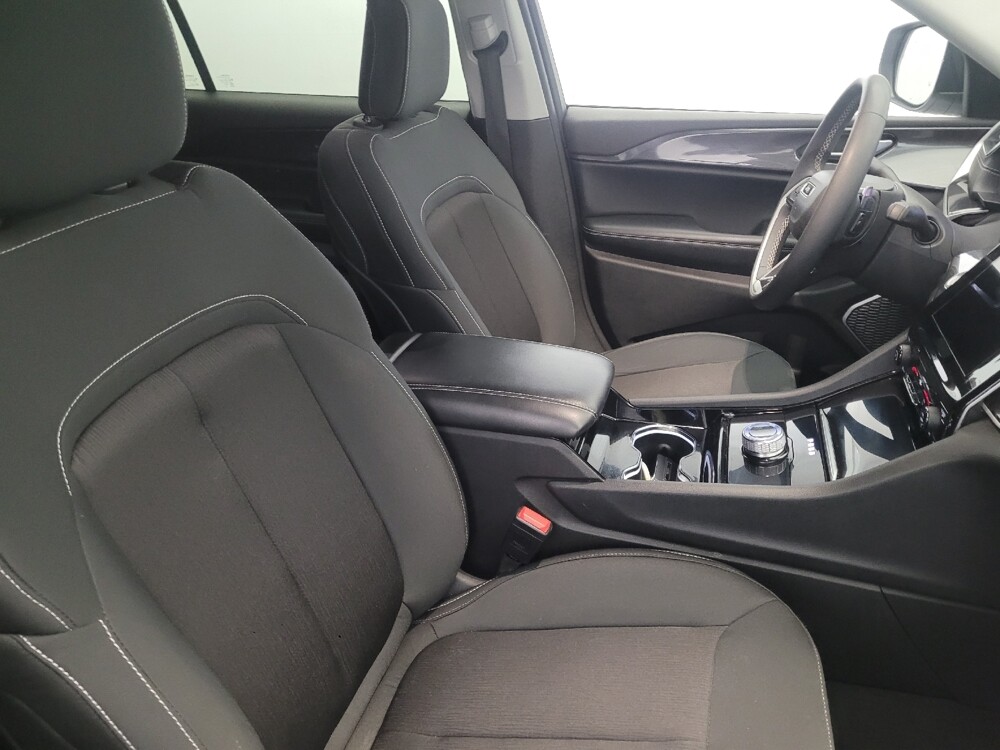 2022 Jeep Grand Cherokee L in Laurel, MD 20724 - 18098434 21