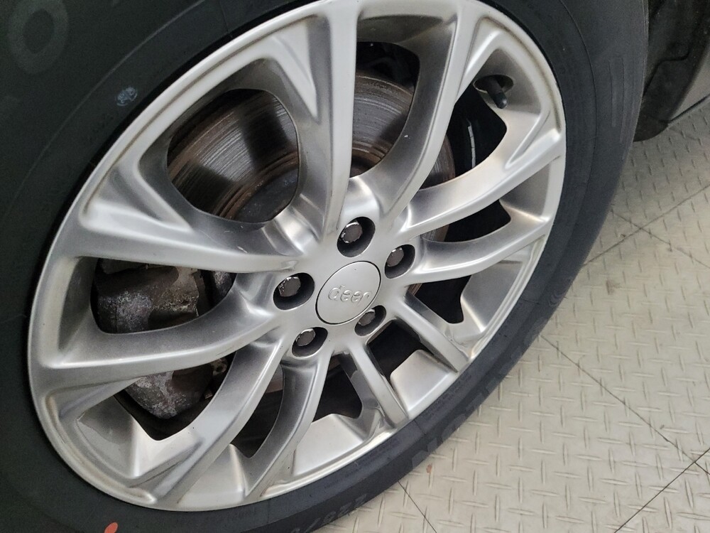 2019 Jeep Cherokee in Laurel, MD 20724 - 18098435 31