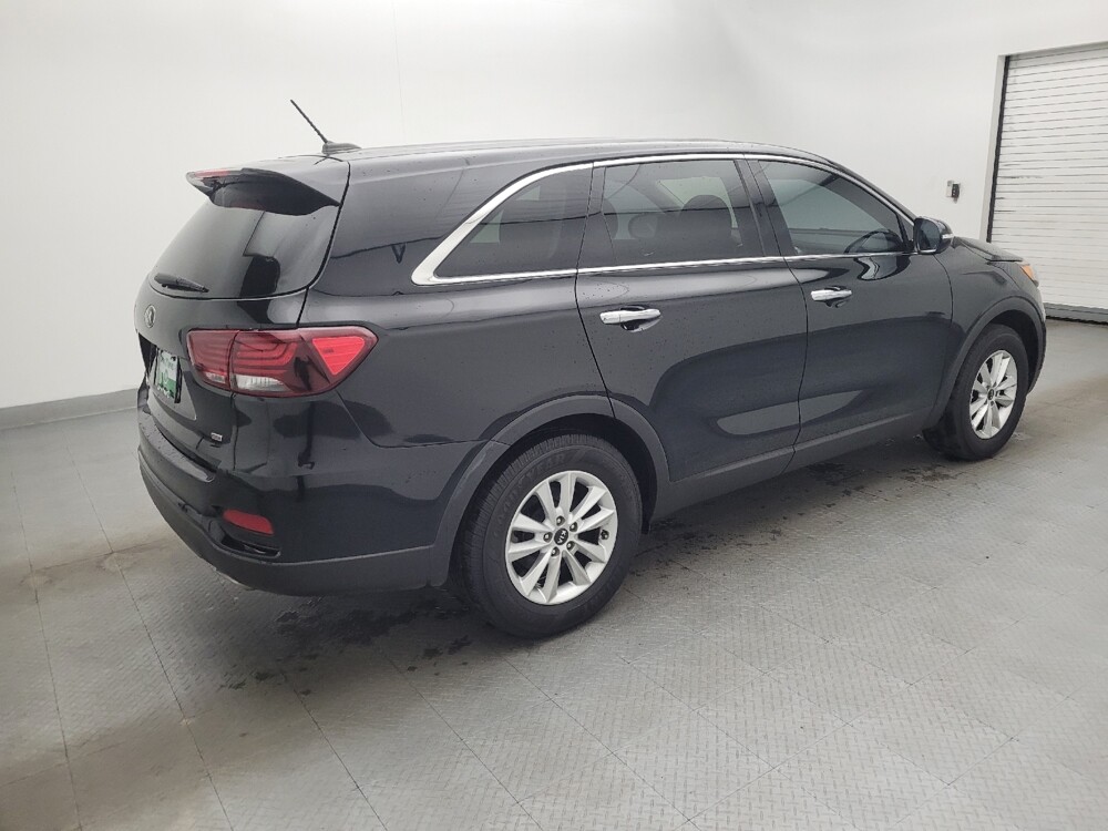 2019 Kia Sorento in Greenville, SC 29607 - 18098437 10