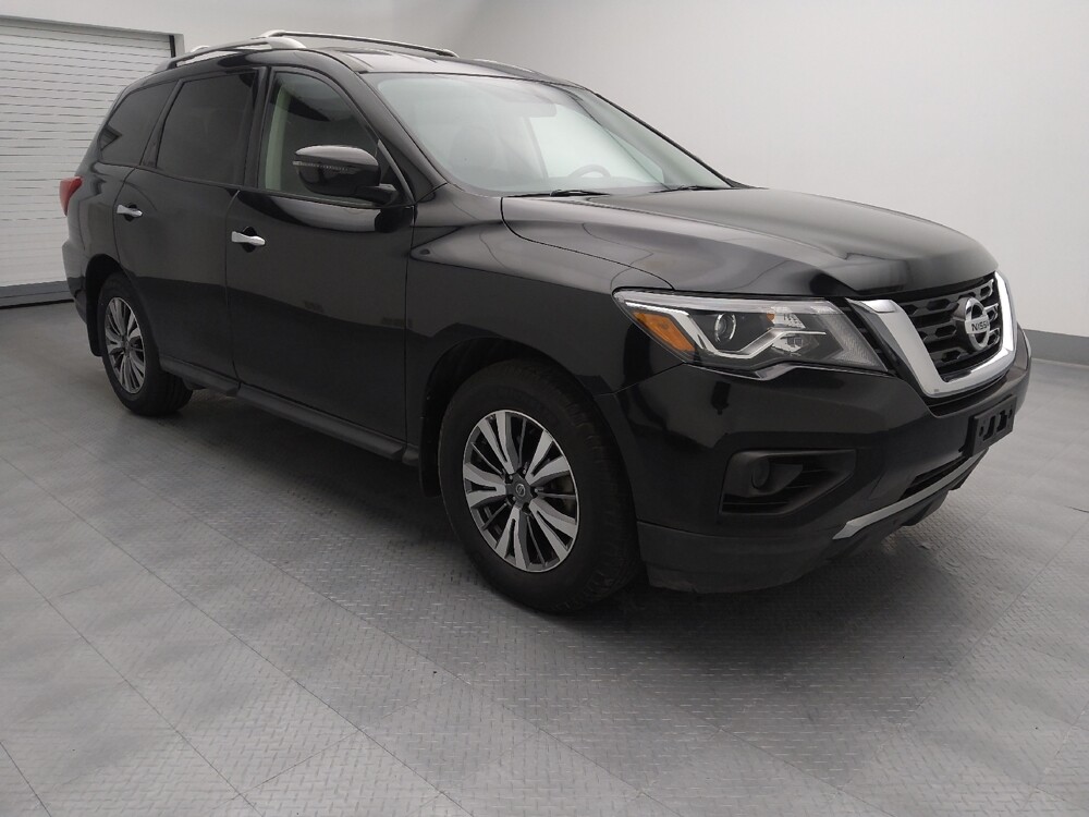 2019 Nissan Pathfinder in Gladstone, MO 64118 - 18098438 11