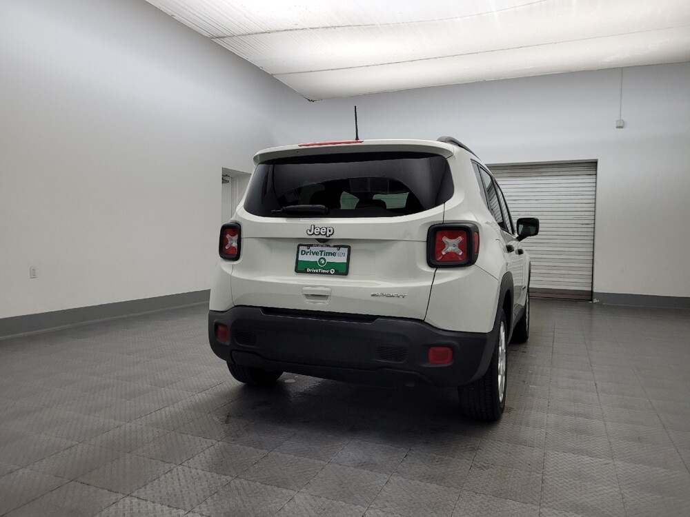 2020 Jeep Renegade in Glendale, AZ 85301 - 18098445 7