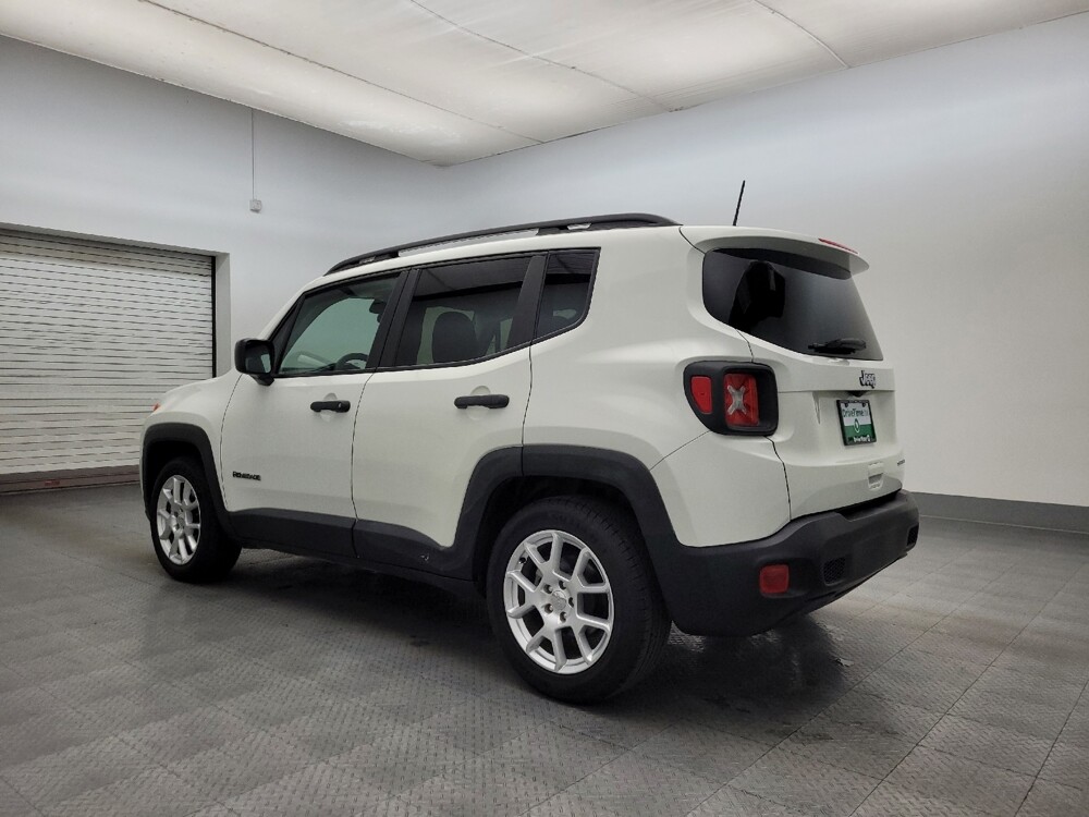 2020 Jeep Renegade in Glendale, AZ 85301 - 18098445 3