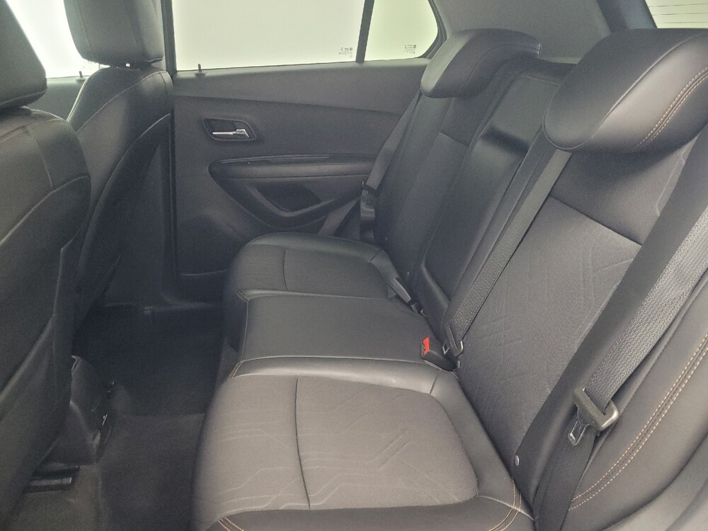 2020 Chevrolet Trax in Ft Wayne, IN 46805 - 18098448 18