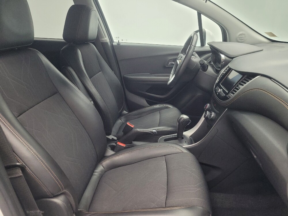 2020 Chevrolet Trax in Ft Wayne, IN 46805 - 18098448 21