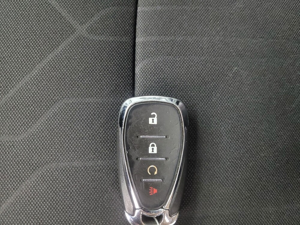 2020 Chevrolet Trax in Ft Wayne, IN 46805 - 18098448 32