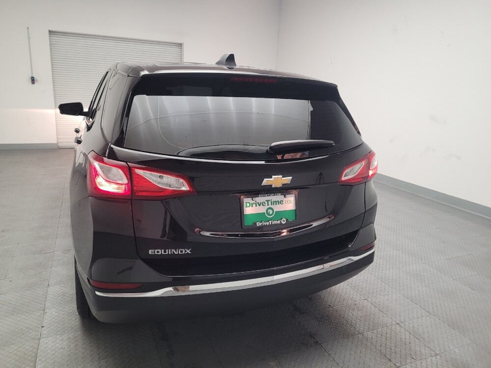 2018 Chevrolet Equinox in Fresno, CA 93726 - 18098451 6