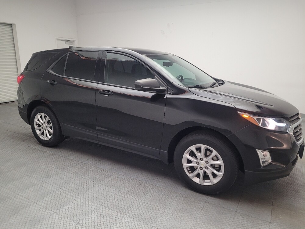 2018 Chevrolet Equinox in Fresno, CA 93726 - 18098451 11