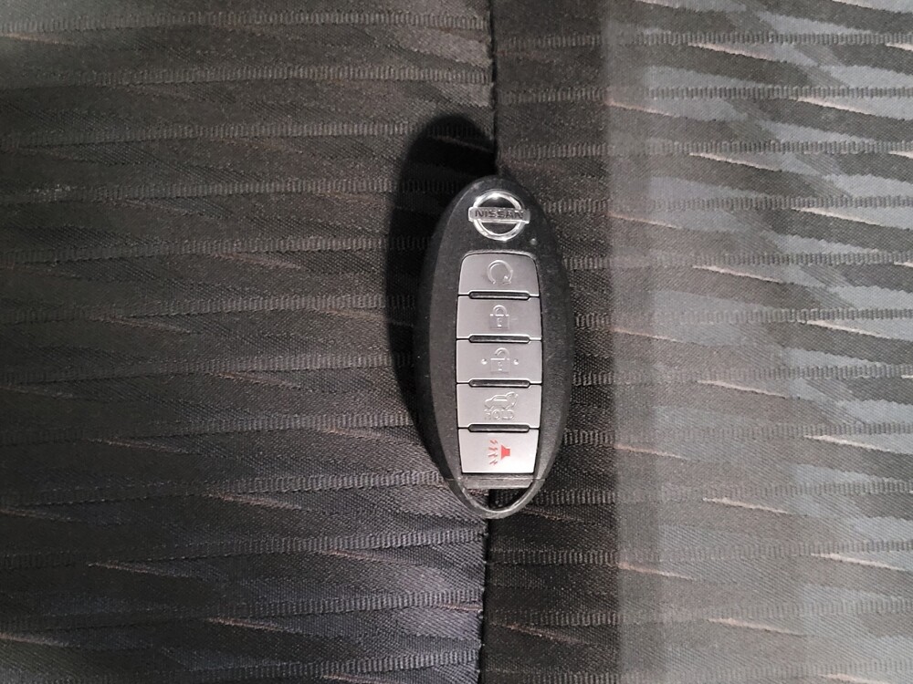 2020 Nissan Rogue in Hialeah, FL 33014 - 18098455 32