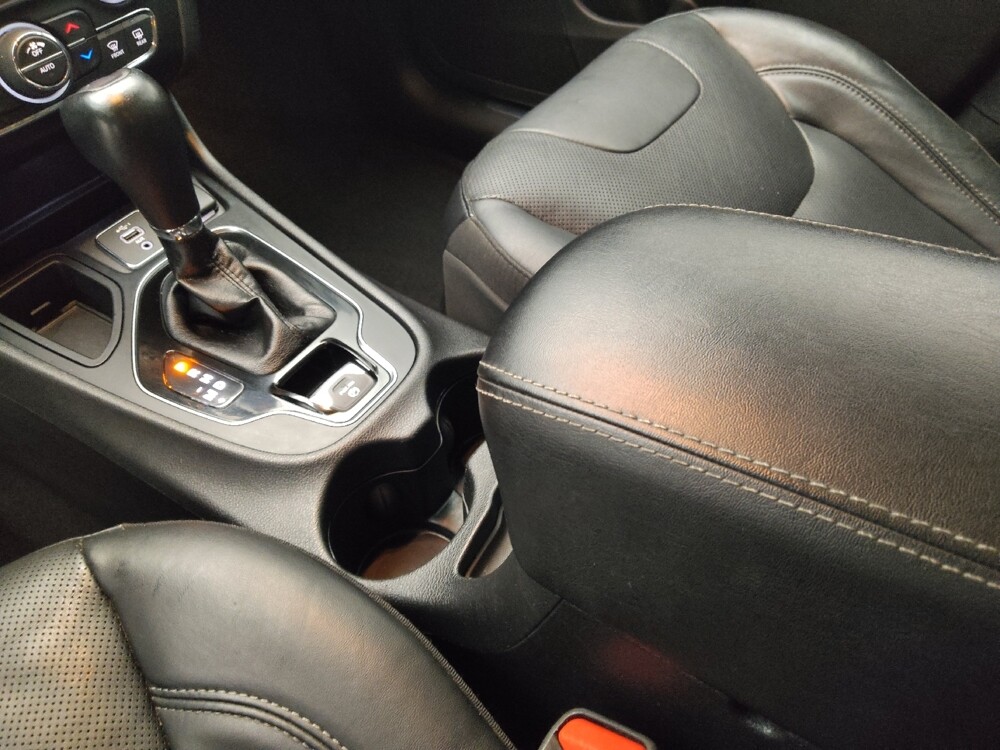 2020 Jeep Cherokee in Kissimmee, FL 34744 - 18098463 26