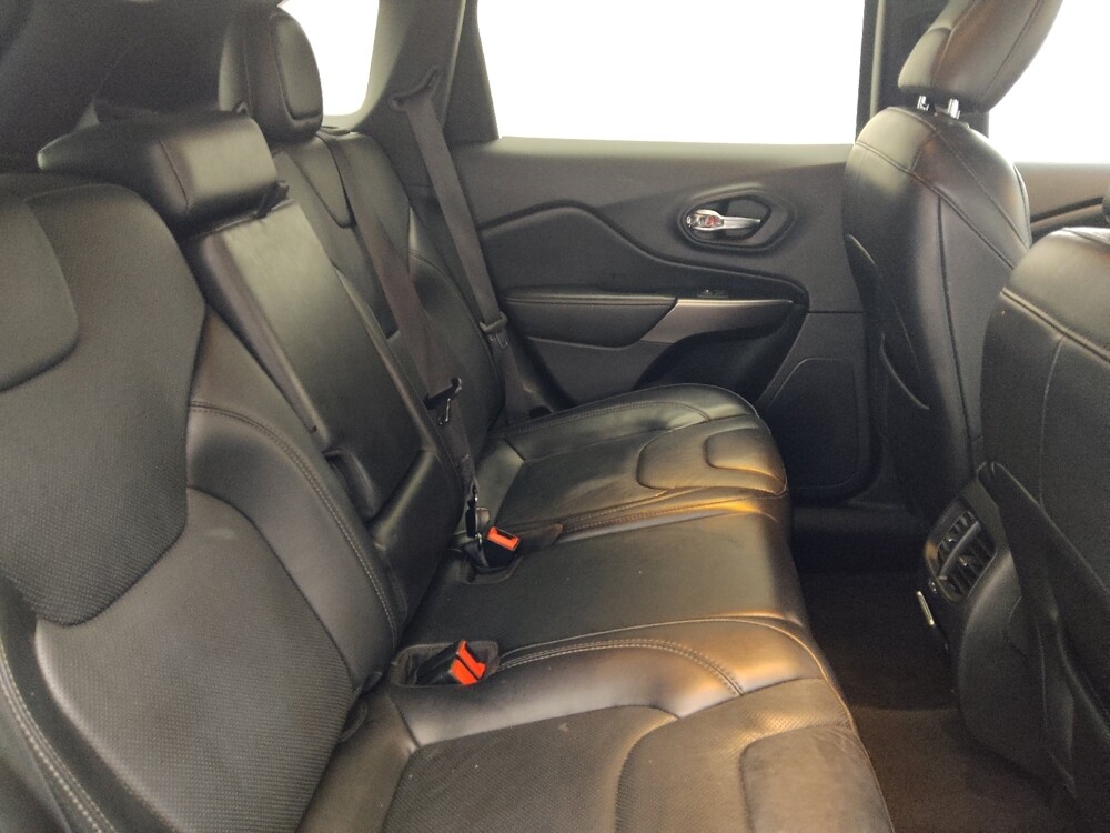 2020 Jeep Cherokee in Kissimmee, FL 34744 - 18098463 19