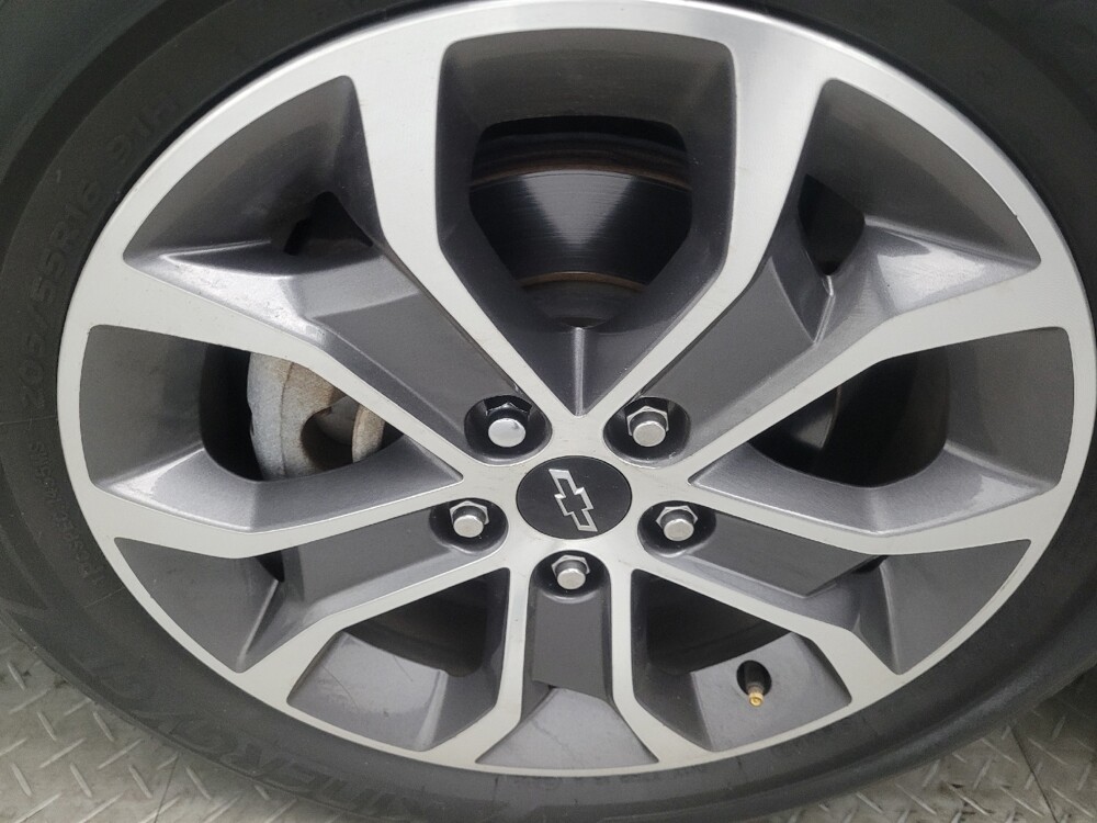 2018 Chevrolet Sonic in Chattanooga, TN 37421 - 18098465 31