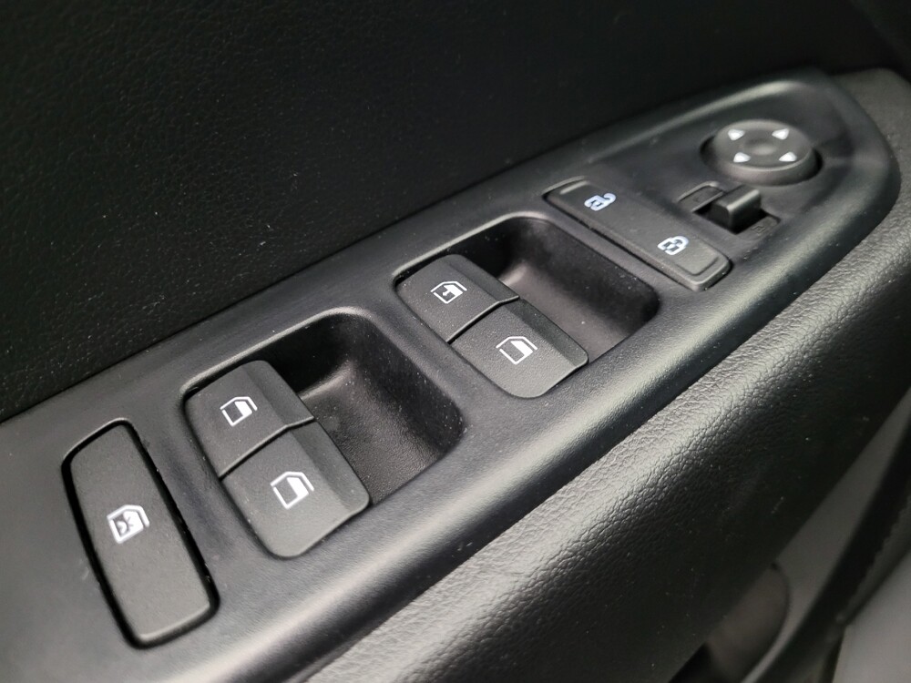 2022 Hyundai Venue in Albuquerque, NM 87123 - 18098466 27