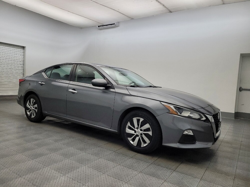 2021 Nissan Altima in Glendale, AZ 85301 - 18098467 11