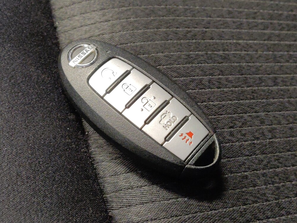 2021 Nissan Altima in Glendale, AZ 85301 - 18098467 32