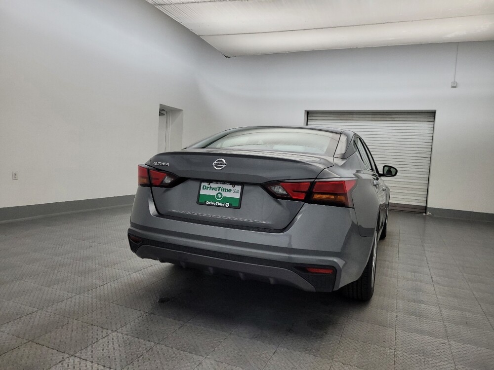 2021 Nissan Altima in Glendale, AZ 85301 - 18098467 7