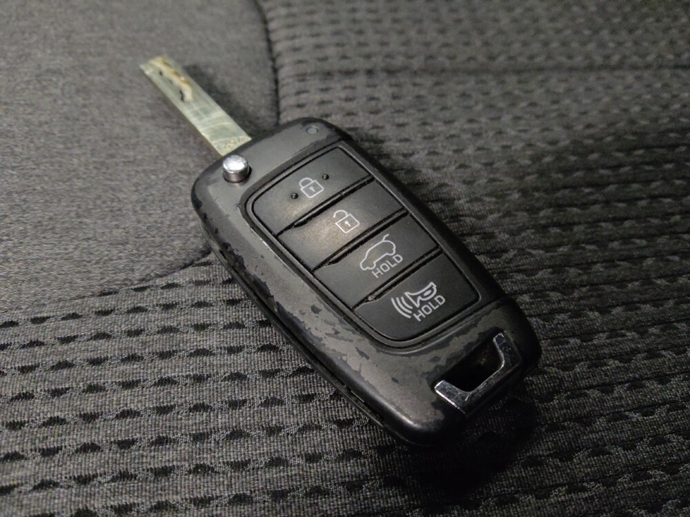 2019 Hyundai Santa Fe in Mesa, AZ 85210 - 18098468 32