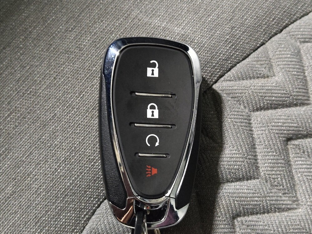 2022 Chevrolet Equinox in Lewisville, TX 75067 - 18098469 32