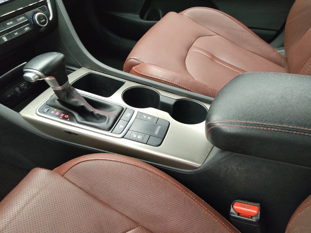 2017 Kia Optima in Conway, SC 29526 - 18098472 26