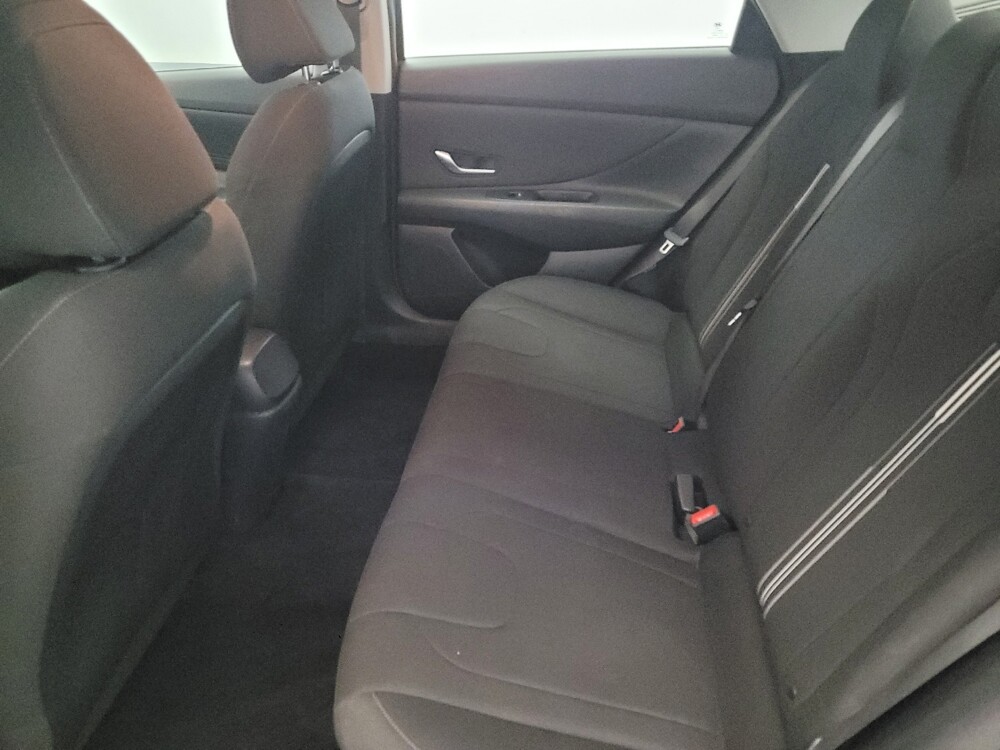 2021 Hyundai Elantra in New Castle, DE 19720 - 18098487 18