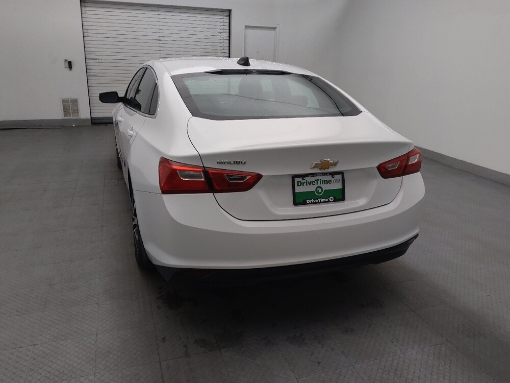 2017 Chevrolet Malibu in Greenville, SC 29607 - 18098490 6