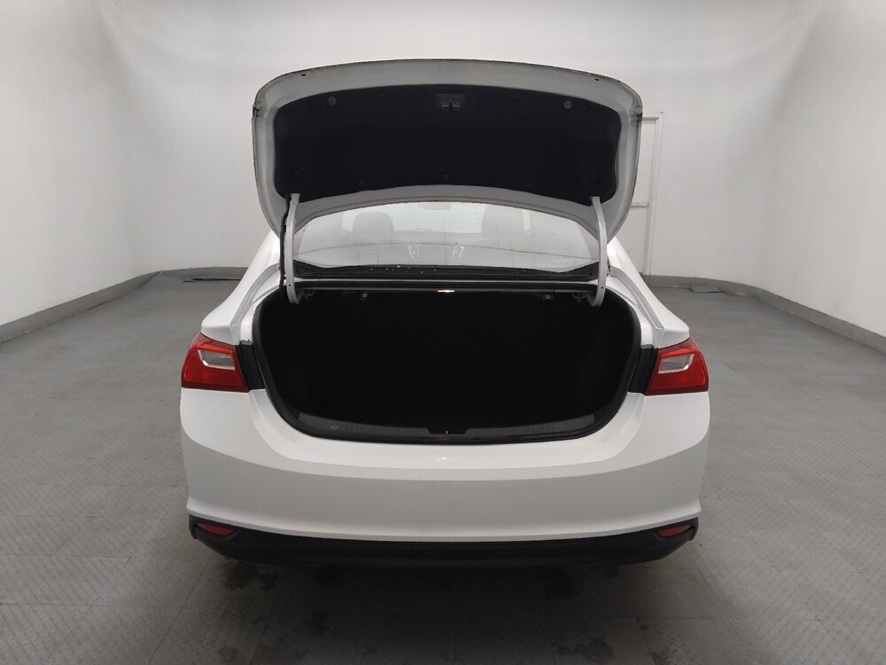 2017 Chevrolet Malibu in Greenville, SC 29607 - 18098490 29