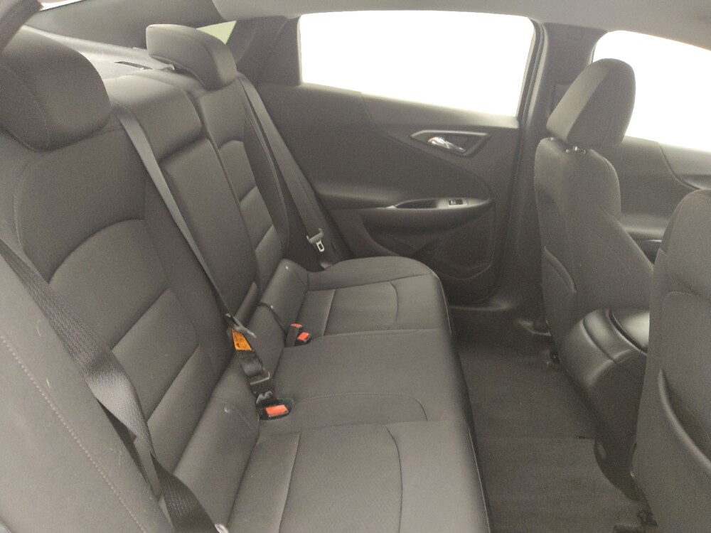 2017 Chevrolet Malibu in Greenville, SC 29607 - 18098490 19