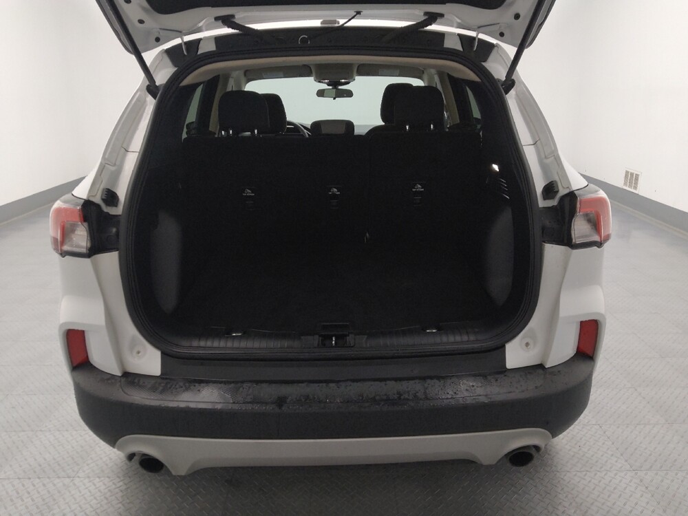 2020 Ford Escape in Wichita, KS 67207 - 18098495 29