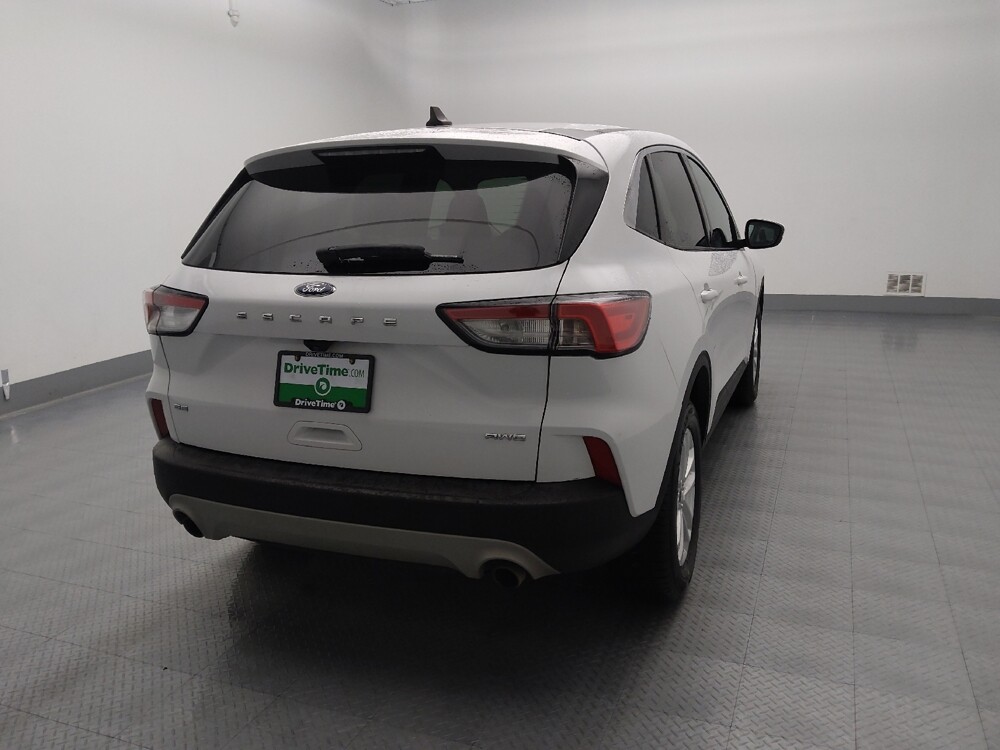 2020 Ford Escape in Wichita, KS 67207 - 18098495 7