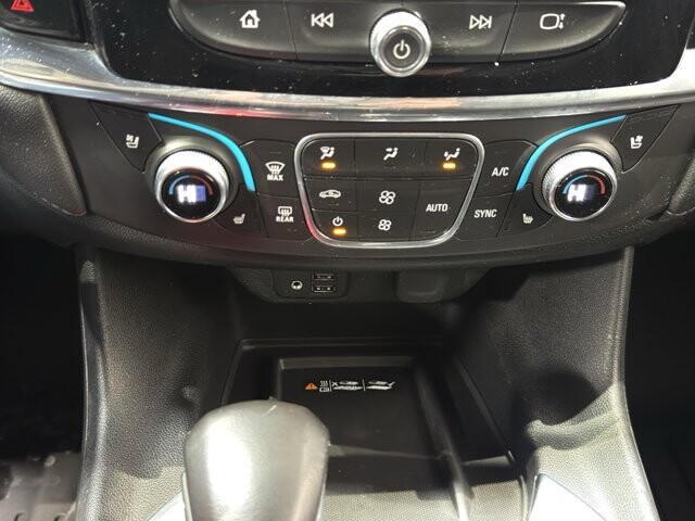 2022 Chevrolet Traverse in Burlington, WI 53105 - 18098513 33