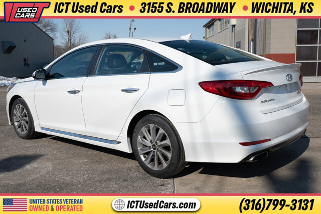 2017 Hyundai Sonata in Wichita, KS 67216 - 18098515 2