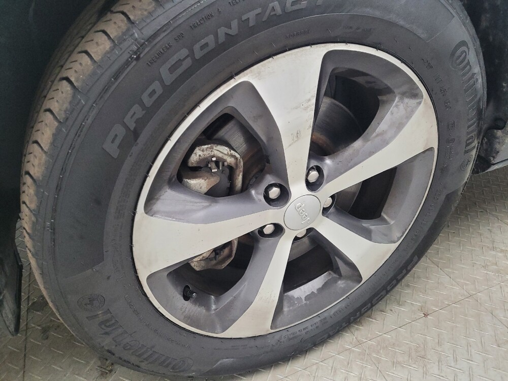 2021 Jeep Cherokee in Grand Rapids, MI 49508 - 18098517 31