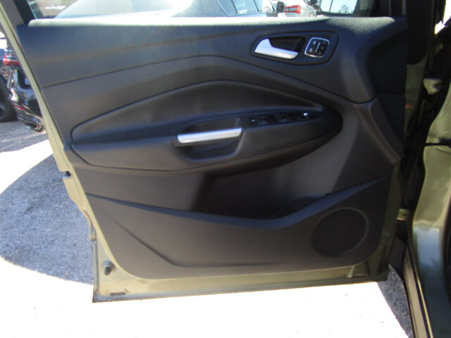 2013 Ford Escape in Tampa, FL 33604-6914 - 18098518 16