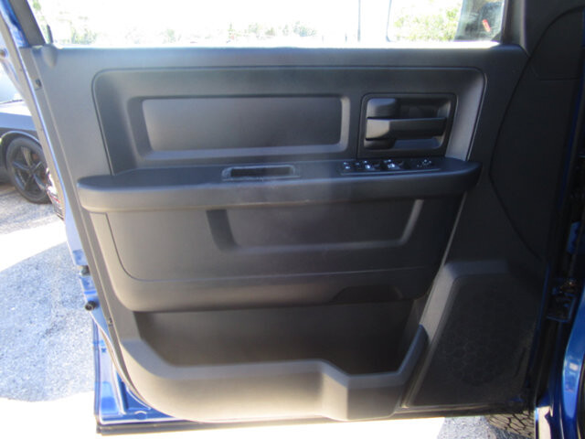 2016 RAM 1500 in Tampa, FL 33604-6914 - 18098520 16