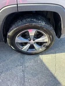 2019 Jeep Cherokee in Wadena, MN 56482 - 18098525 5