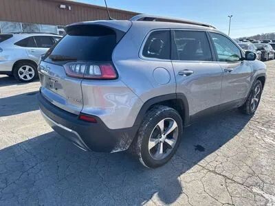 2019 Jeep Cherokee in Wadena, MN 56482 - 18098525 3